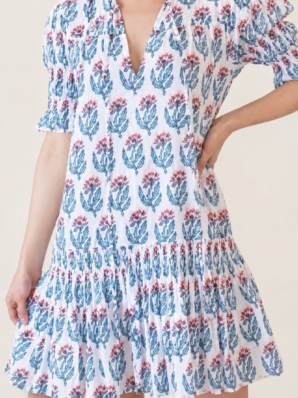 OLIPHANT Beautiful Women's White Floral V-Neck Dress with Blue and Pink Print